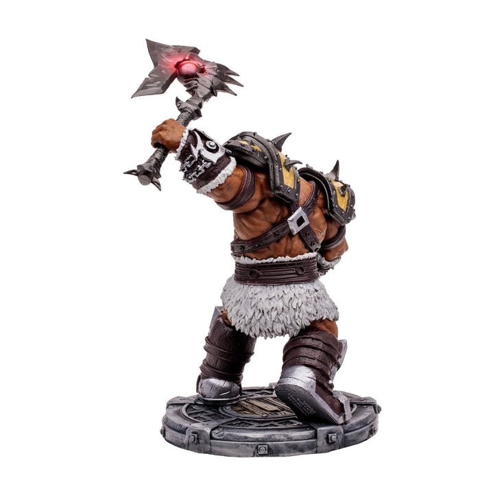 World of Warcraft Wave 1 Orc Warrior Shaman Epic 1:12 Scale Posed Figure